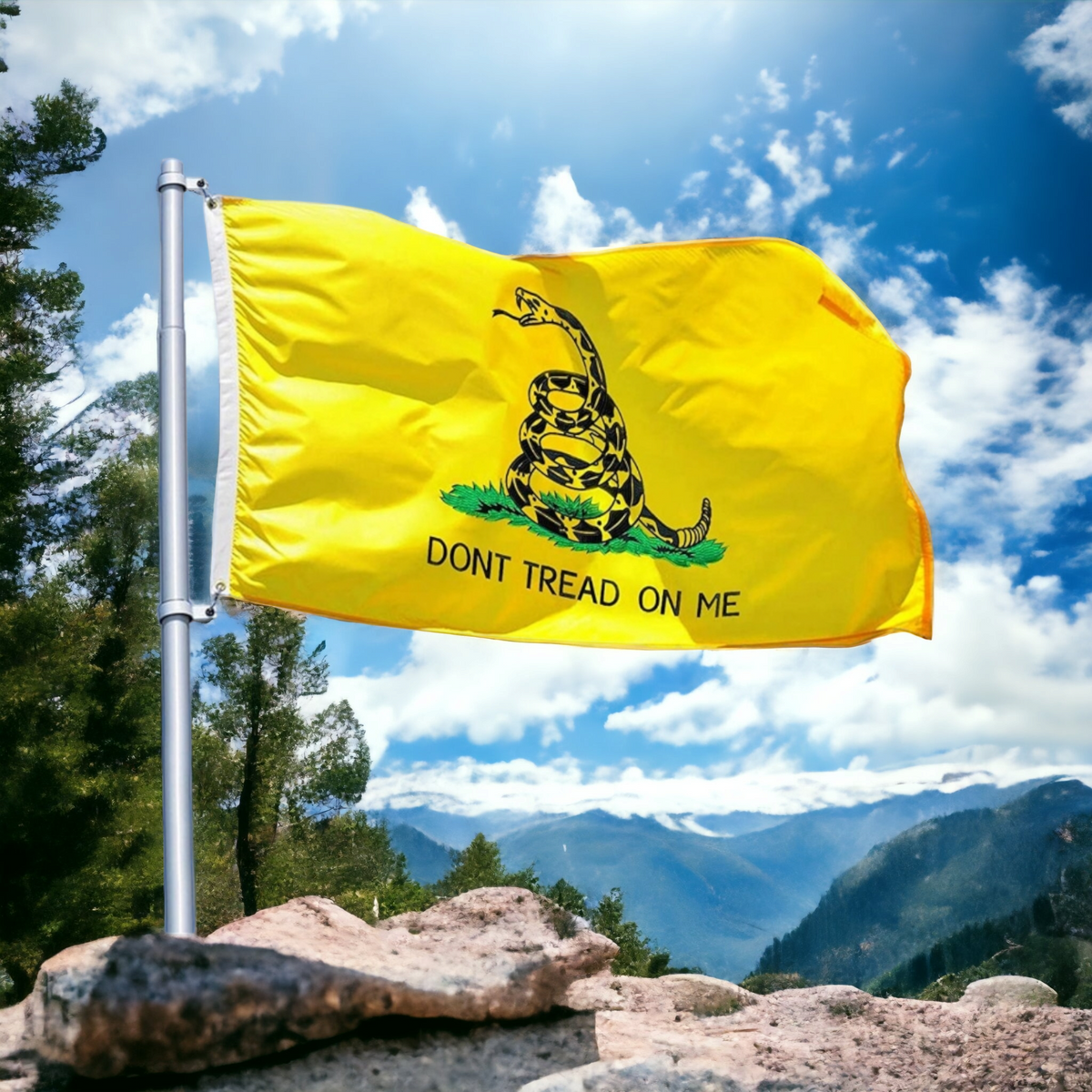 Don't Tread On Me Gadsden Flag  (Yellow)